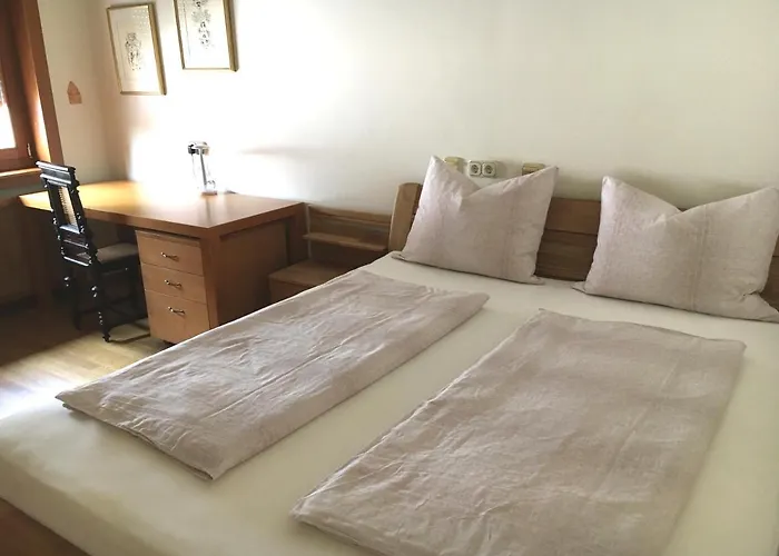 Rozna Dolina Apartment